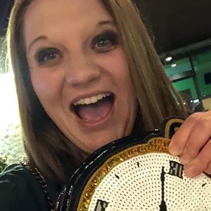 Meet your Posher, Robyn